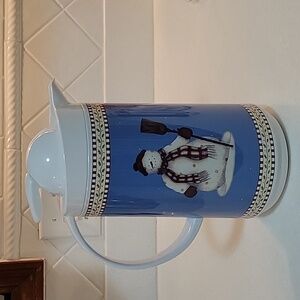 Vintage Sakura Snowman by Debbie Munn one quart thermal carafe